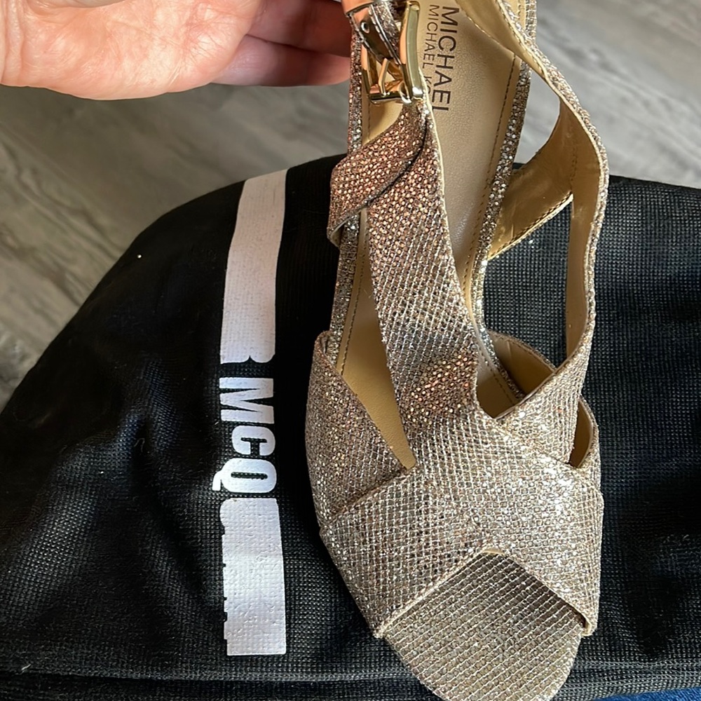 Gorgeous Michael Kors Gold Sparkle heels